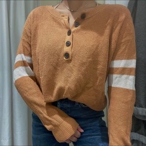 mustard/dark yellow sweater